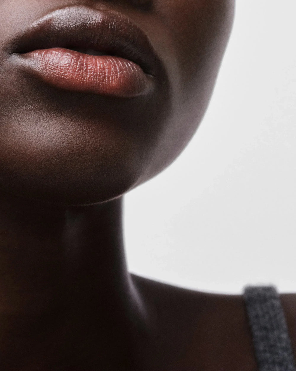 Prada lip balm - U000 - UNIVERSAL - The Beauty League Pakistan