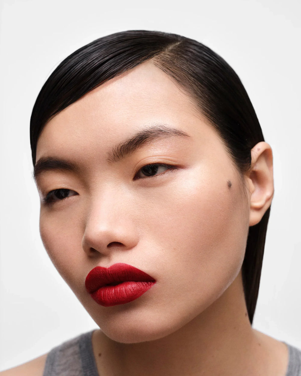 Prada Monochrome Soft Matte lipstick- R27 Rubino - The Beauty League Pakistan