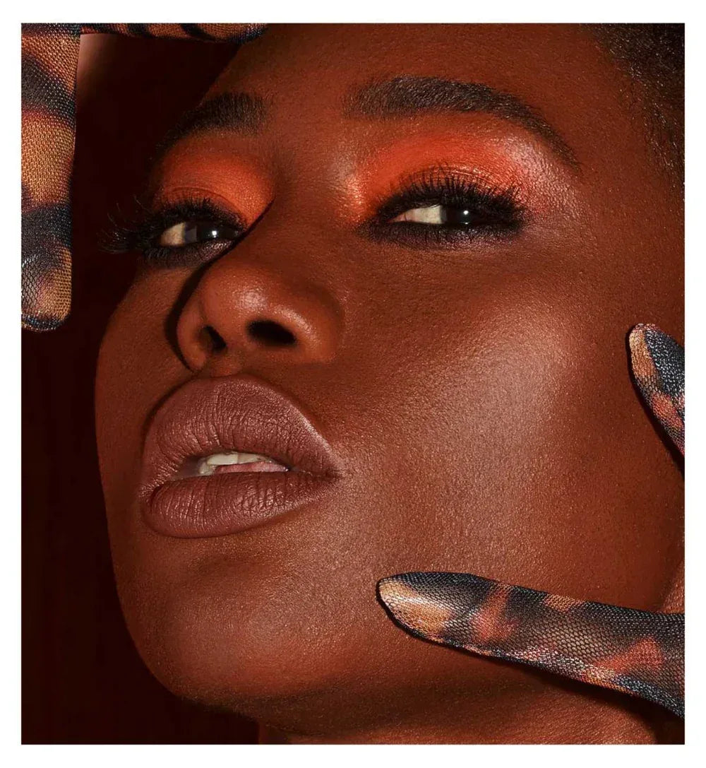 Huda Beauty Brown Obsessions Eyeshadow Palette - Caramel - The Beauty League Pakistan