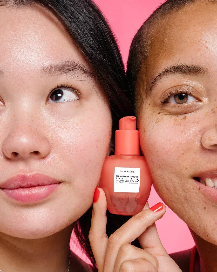 Glow Recipe Strawberry Smooth BHA + AHA Salicylic Acid Serum 30ml - The Beauty League Pakistan