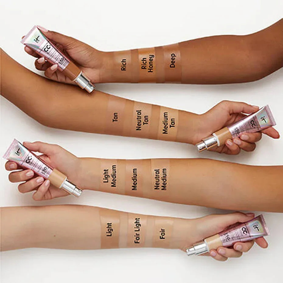 It cosmetics- CC+ Cream Full-Coverage Foundation with SPF 50+ (C) Light (EXP 08/24) - The Beauty League Pakistan