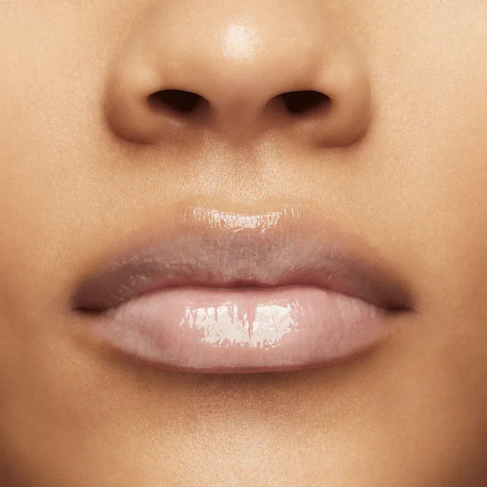 MAC- Squirt Plumping Gloss Stick- Nova - The Beauty League Pakistan