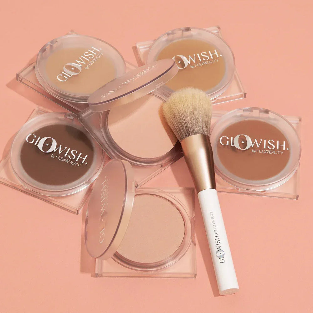 HUDA BEAUTY GloWish Lightweight Blurring Pressed Powder- 01 Fair - The Beauty League Pakistan