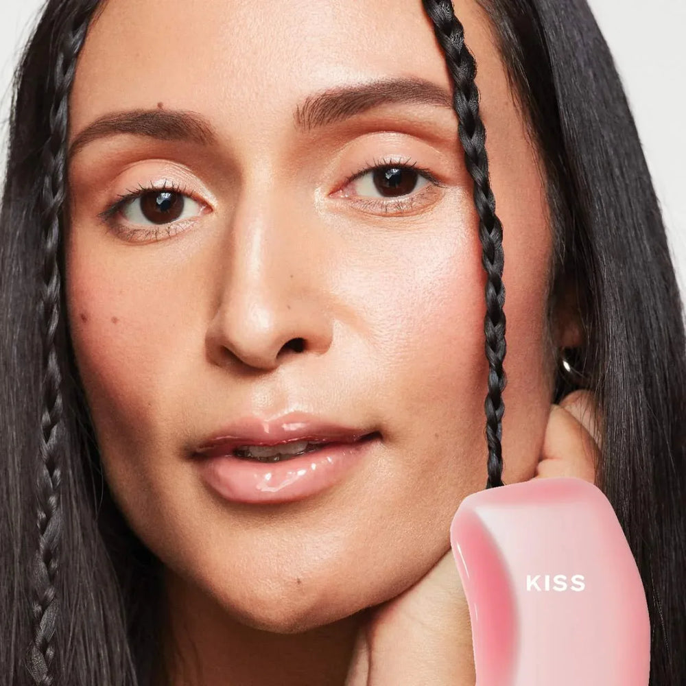 Saie Glossybounce™ High-Shine Hydrating Lip Gloss Oil- Kiss - The Beauty League Pakistan