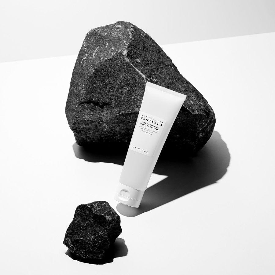 Skin1004 Madagascar Tone Brightening Cleansing Gel Foam 125ML