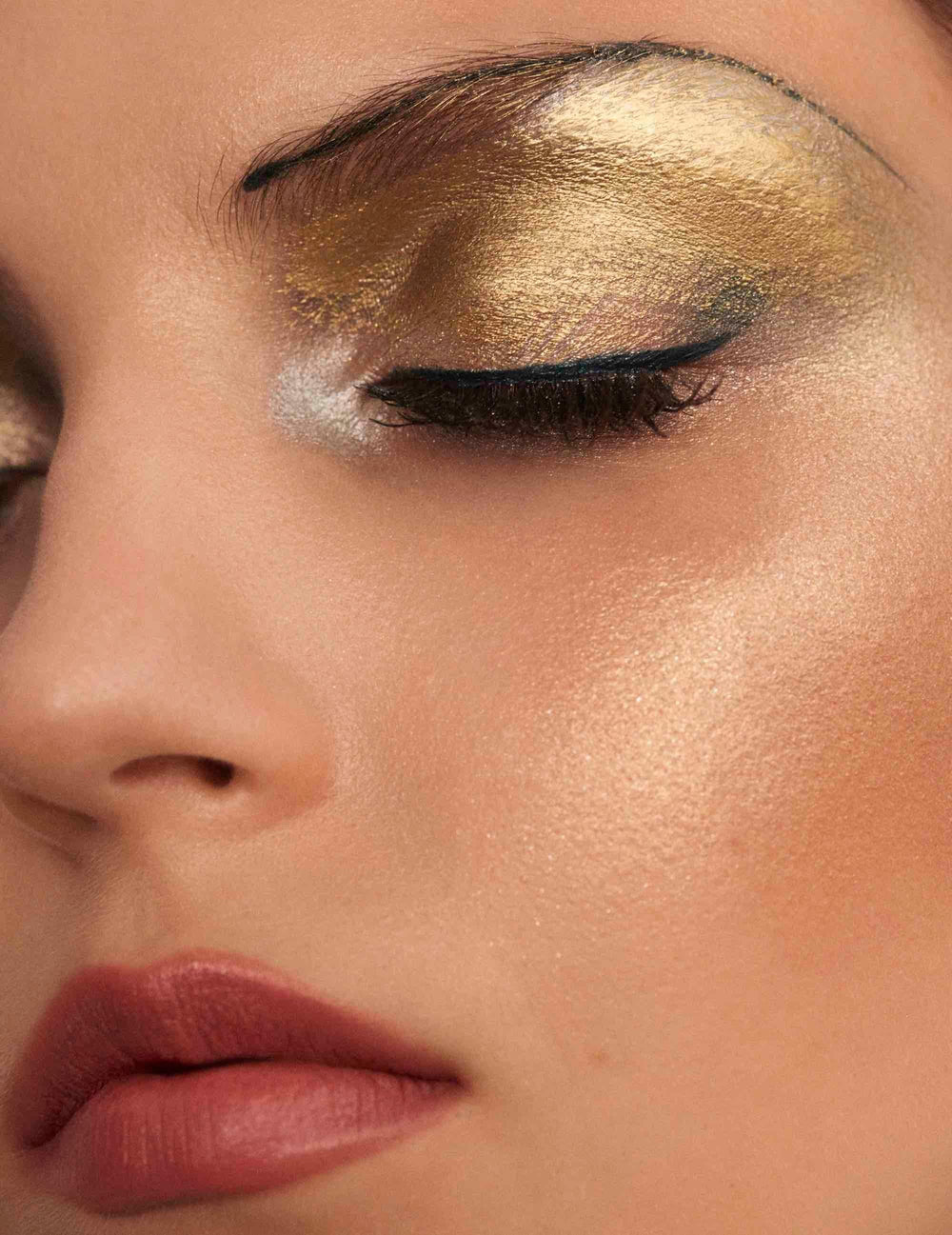 Christian Dior- Rouge Blush Midnight Wish 001 - The Beauty League Pakistan