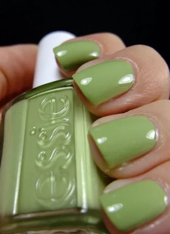 Essie- Navigate Her - The Beauty League Pakistan