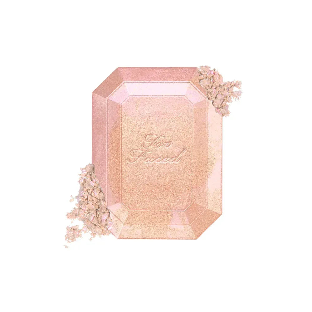 Too Faced- Diamond Light Highlighter- Fancy Pink Diamond - The Beauty League Pakistan