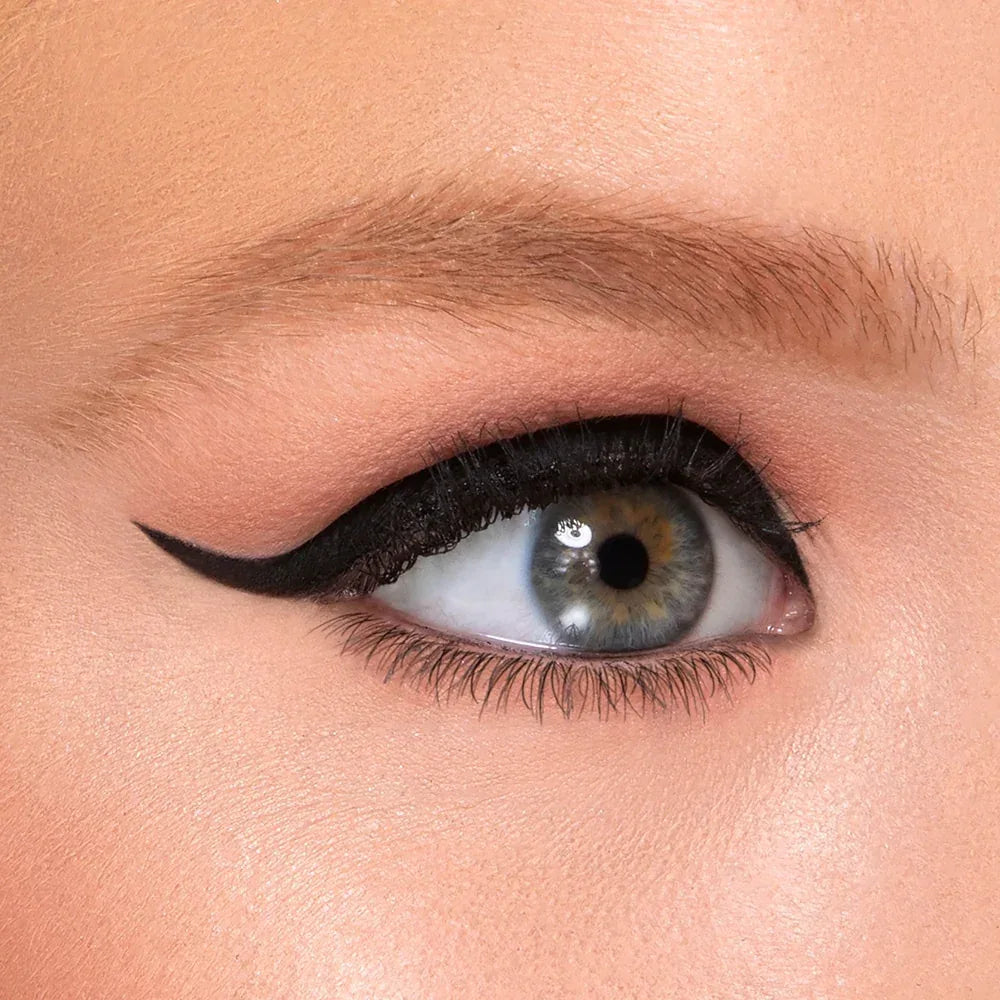 Too Faced-Killer Liner 36 Hour Waterproof Gel Eyeliner - The Beauty League Pakistan
