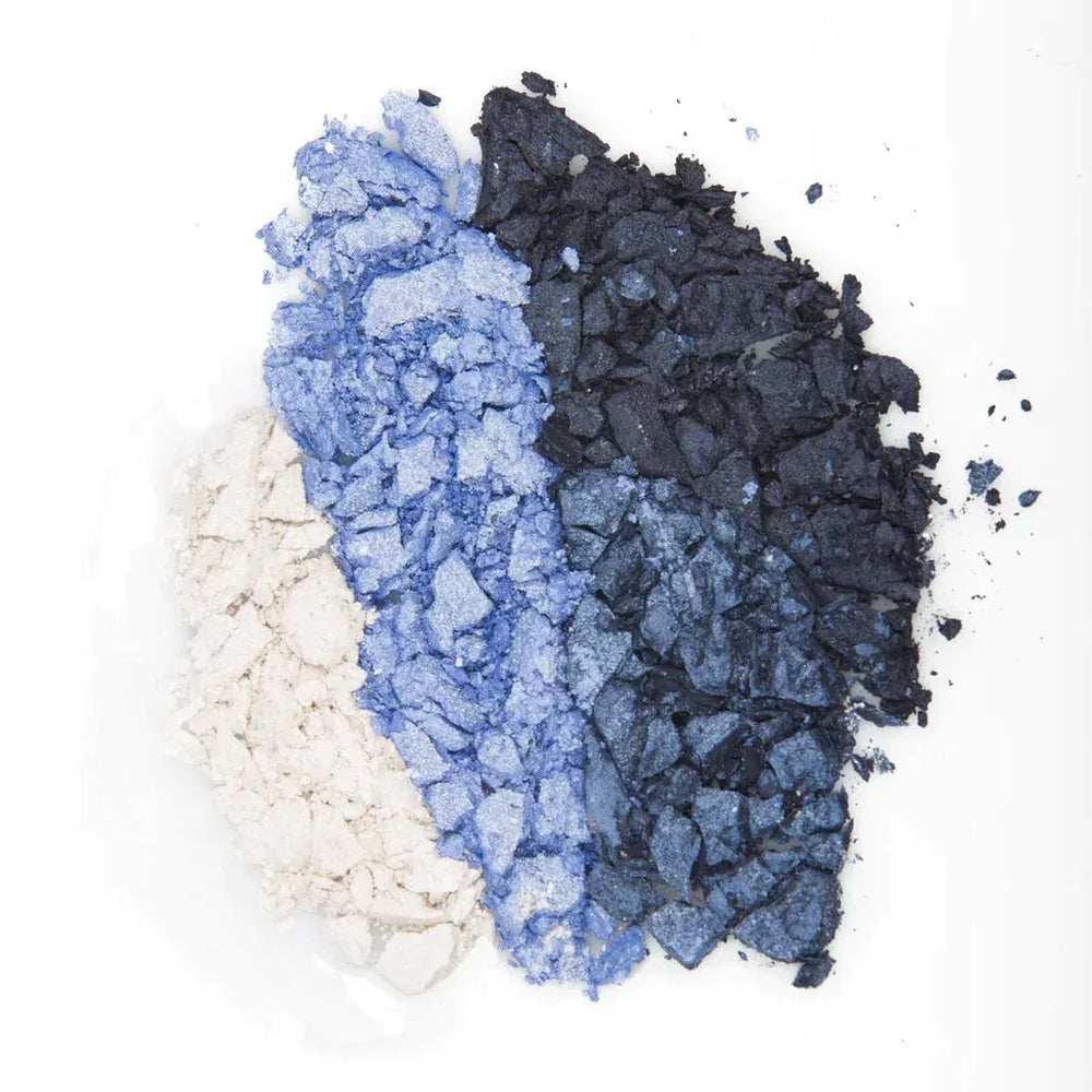 L'Oreal Paris Color Riche Quadra Eyeshadow - E8 Bleu Marinière - The Beauty League Pakistan