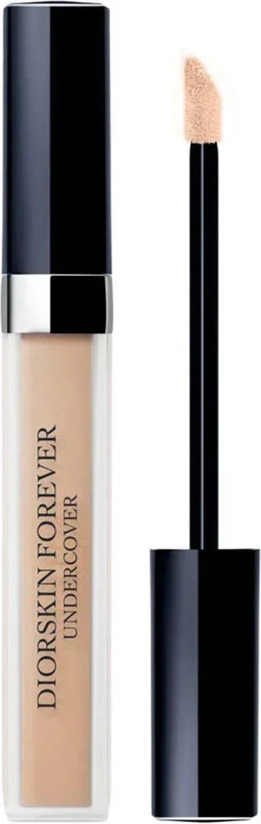 Christian Dior- Forever Skin Undercover Concealer - 020 Light Beige - The Beauty League Pakistan