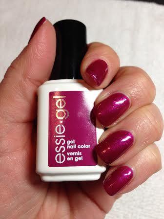 Essie Gel- Pole Dancing - The Beauty League Pakistan