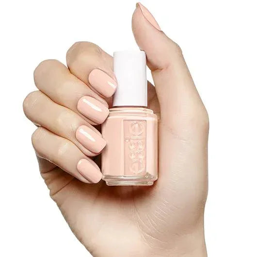 Essie- high class affair - The Beauty League Pakistan