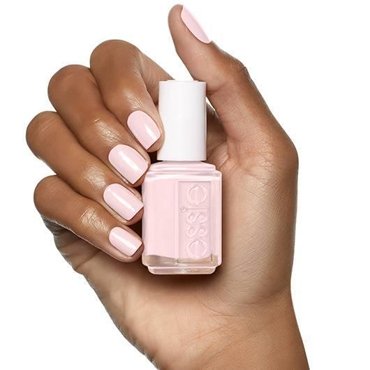 Essie- Minimalistic - The Beauty League Pakistan