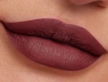 Huda Beauty Liquid Matte Lipstick Mini - First Class