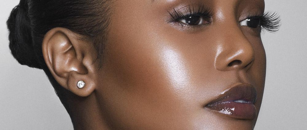 Juvia's Place- Shade Stick Light Weight Foundation- Panama - The Beauty League Pakistan