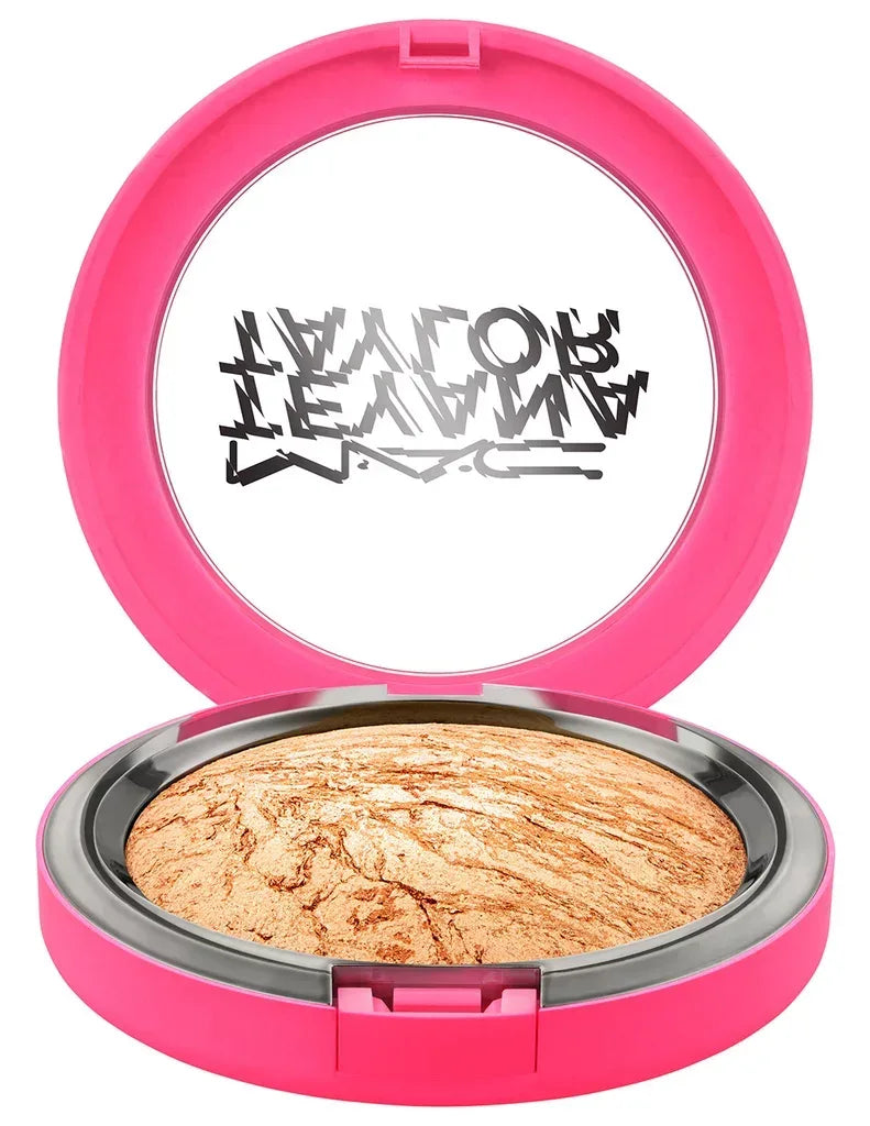 MAC- Teyana Taylor Mineralize Skinfinish HOUSE of PETUNIA Highlighter Bronzer - The Beauty League Pakistan