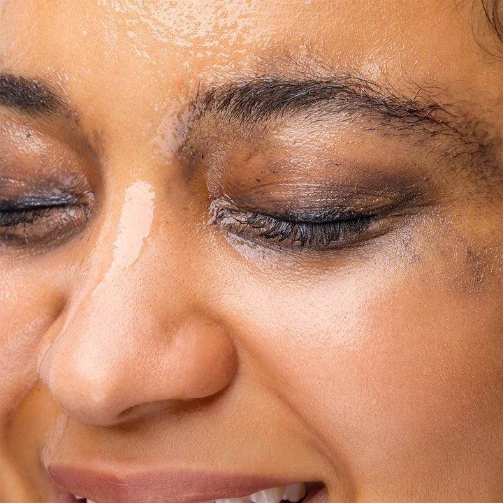 Boscia- MakeUp-BreakUp Cool Cleansing Oil - The Beauty League Pakistan