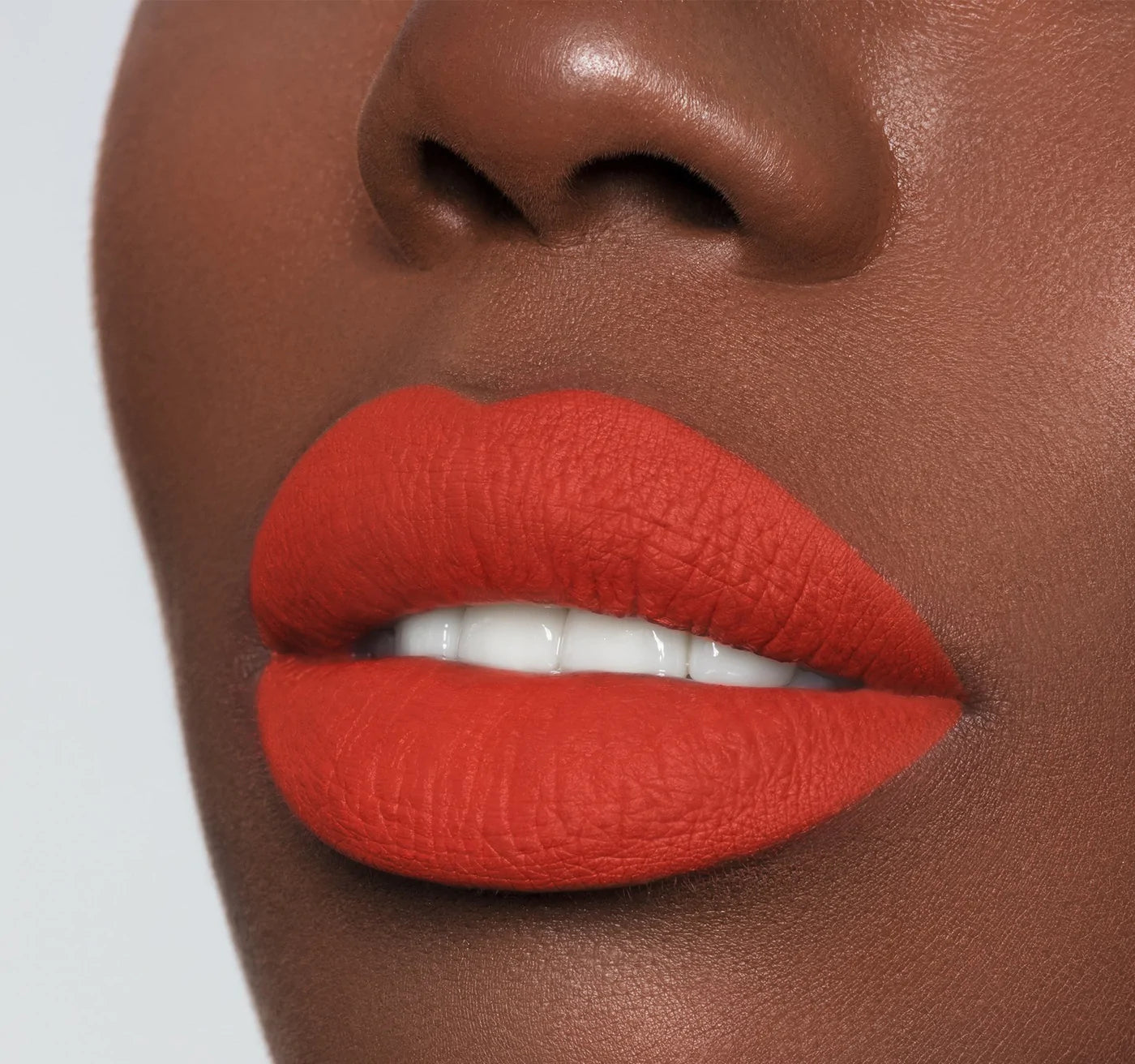 Morphe- Mega Matte Lipstick- Tease