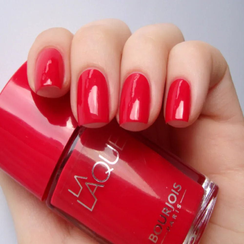 Bourjois La Laque Gel Nail polish - 13 Reddy For love - The Beauty League Pakistan