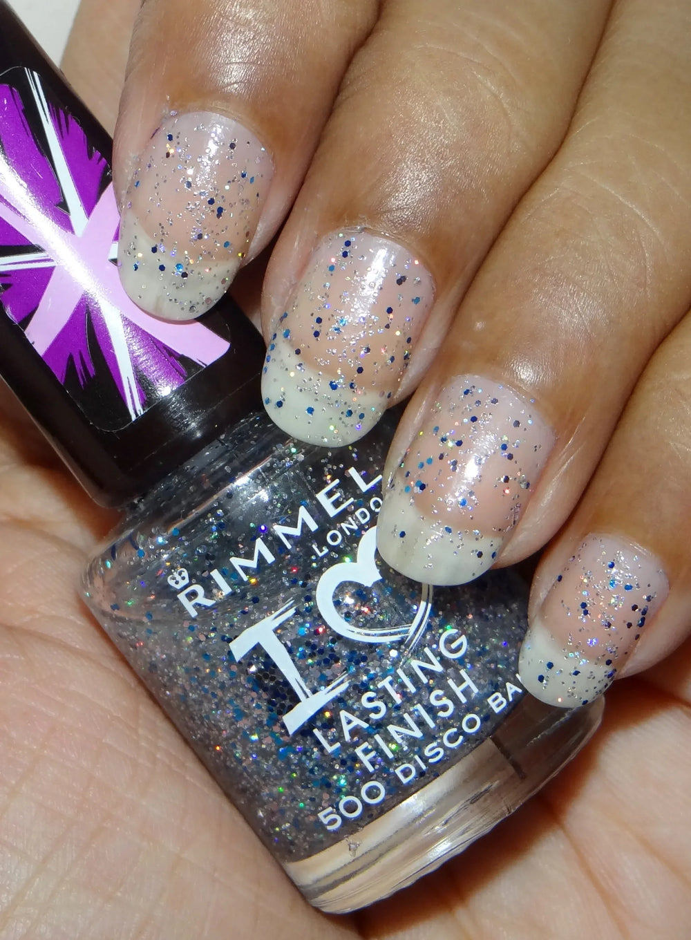 Rimmel London- I Love Lasting Nail Finish Polish Disco Ball 500 - The Beauty League Pakistan