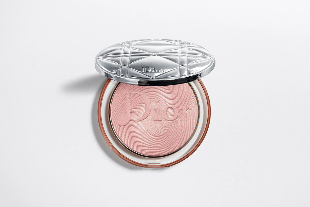Christian Dior- Diorskin Nude Luminizer Glow Vibes- 001 Rosy Vibes - The Beauty League Pakistan