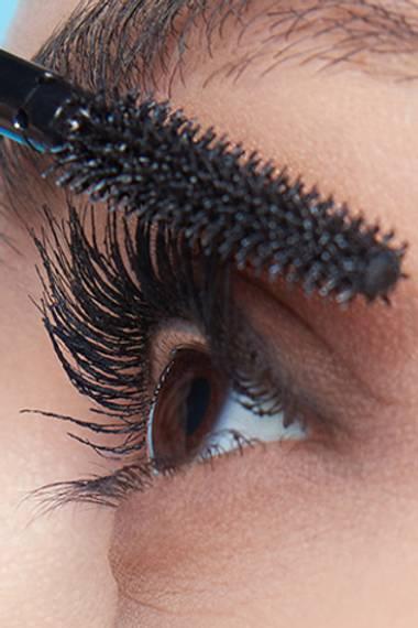 Maybelline- Lash Sensational Sky High Water Proof Mascara - The Beauty League Pakistan