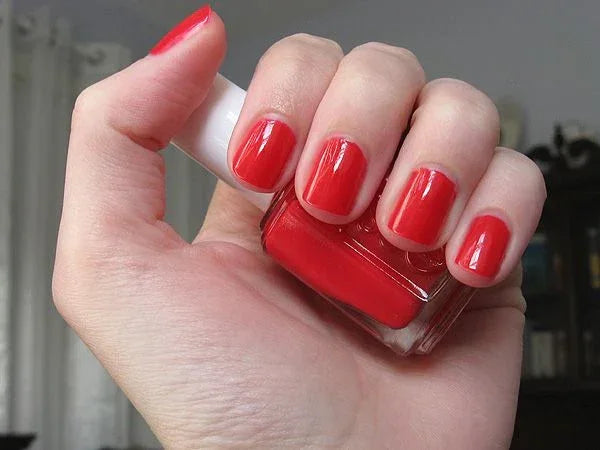 Essie- Lollipop - The Beauty League Pakistan