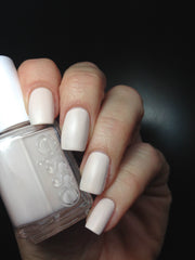 Essie- Wrap me Up