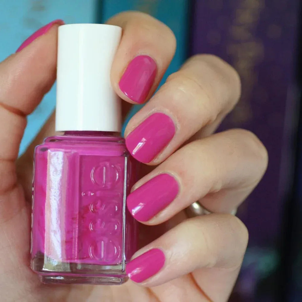 Essie- Coacha'Bella - The Beauty League Pakistan