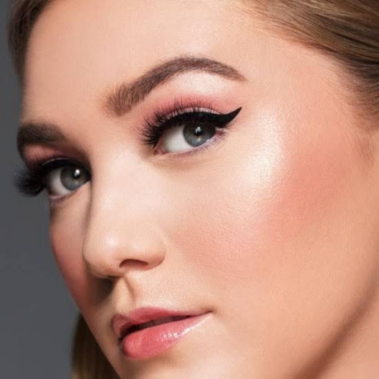 TARTE-Tarteist PRO Glow Liquid Highlighter Stunner - The Beauty League Pakistan