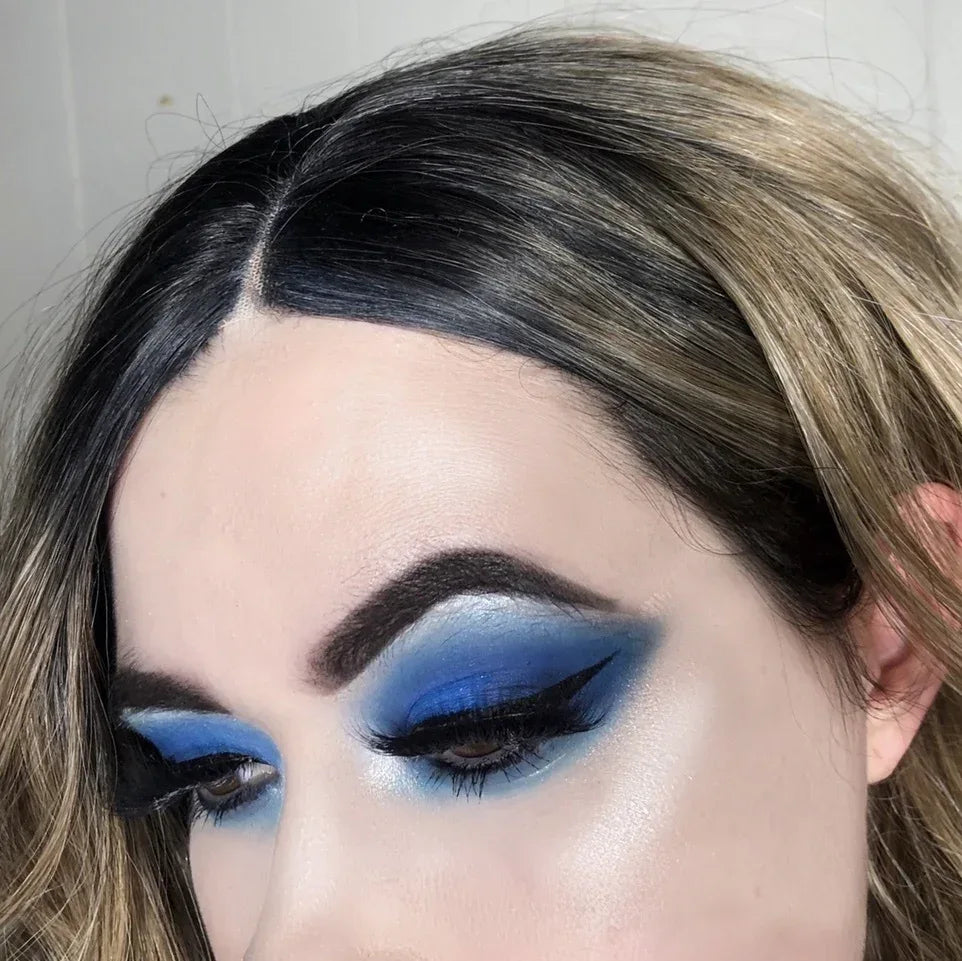 LANCOME- Ombre Hypnose Stylo Longwear Cream Eyeshadow Stick - # 07 Bleu Nuit - The Beauty League Pakistan