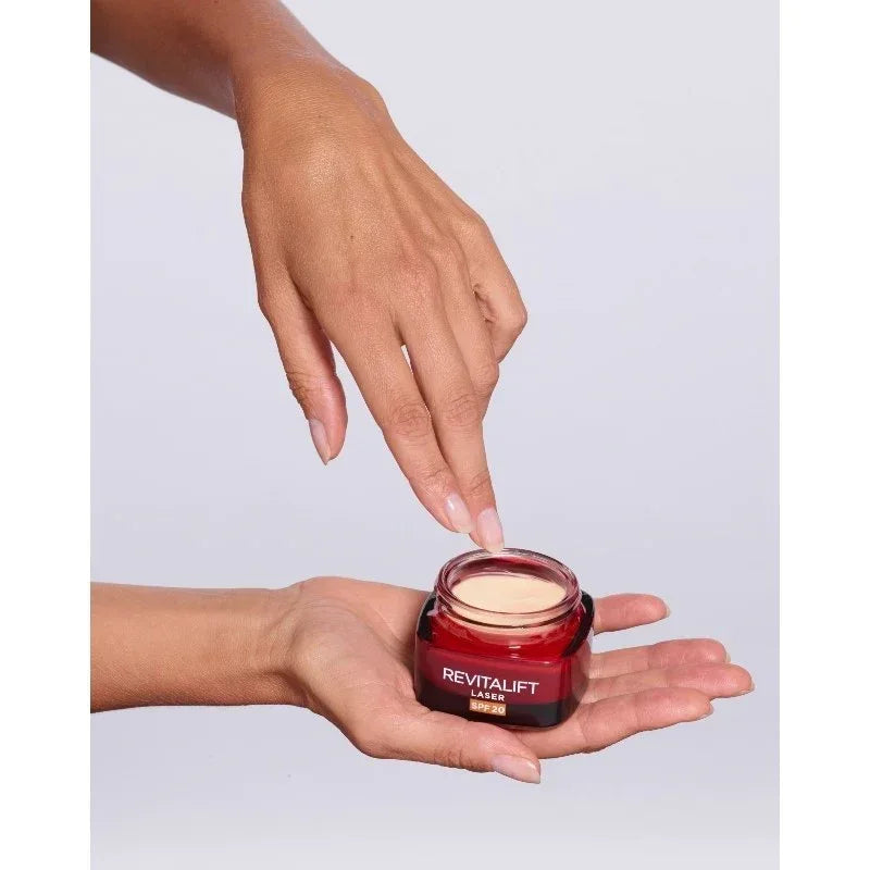 L'Oréal Paris- Skin Expert Revitalift Laser Advanced Anti-Ageing Care SPF 20 - 50 ml - The Beauty League Pakistan