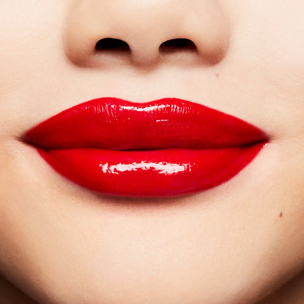 MAC-Patent Paint Lip Lacquer- Latex Love - The Beauty League Pakistan