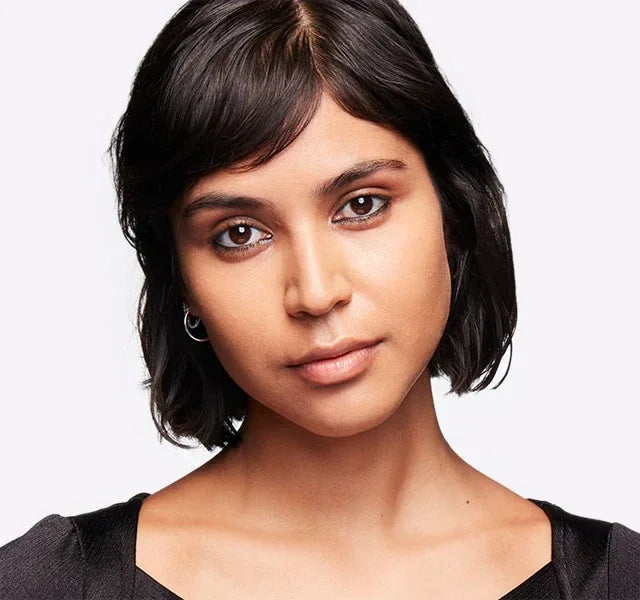 MAC- STUDIO FIX FLUID SPF 15 NC 40 - The Beauty League Pakistan