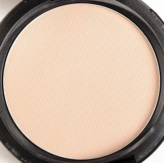 MAC NC-15 Studio Fix Powder Plus Foundation - The Beauty League Pakistan