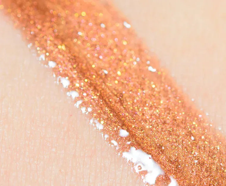 Marc Jacobs dazzling gloss lip lacquer GET LUCKY 374 - The Beauty League Pakistan