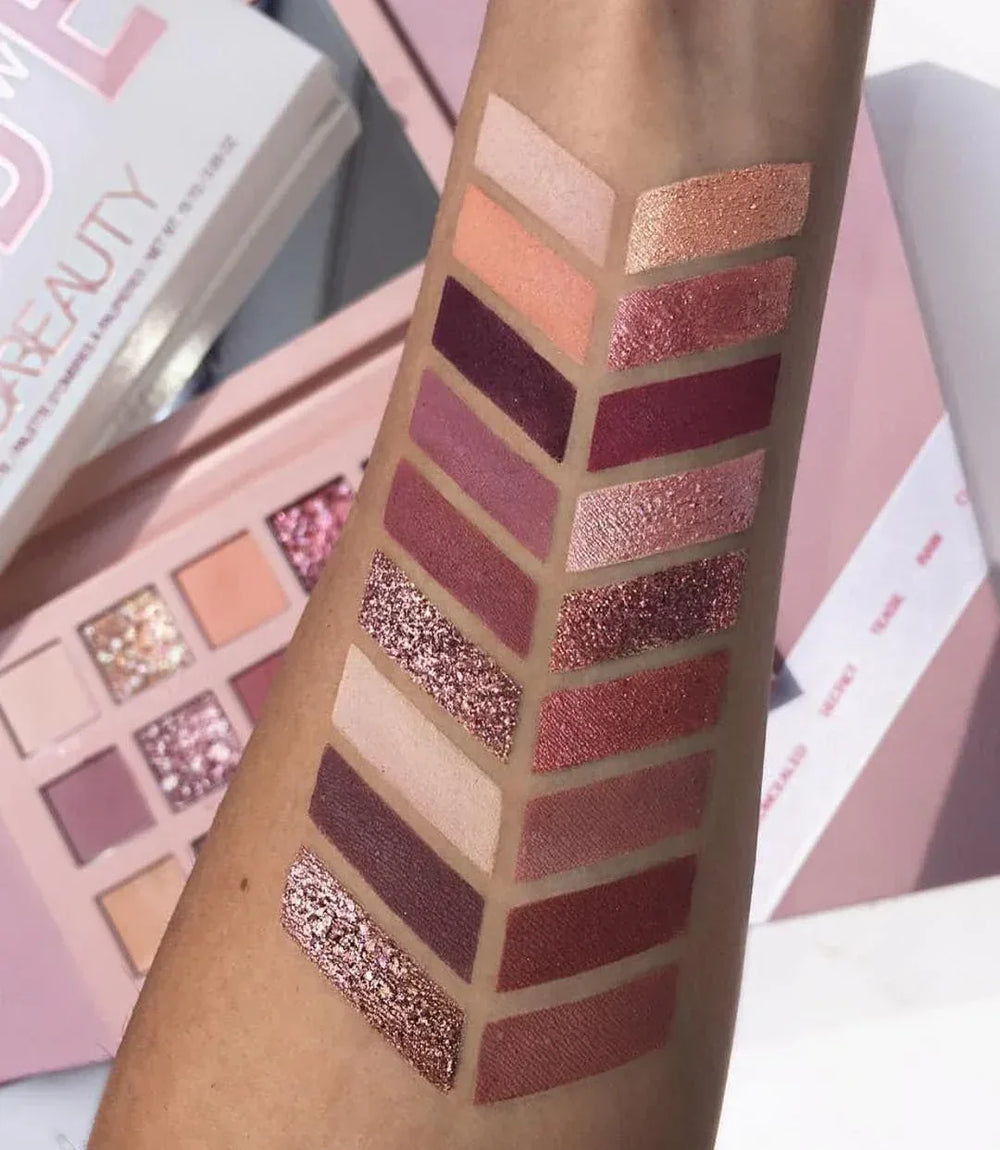 Huda Beauty - The New Nude Eyeshadow Palette - The Beauty League Pakistan