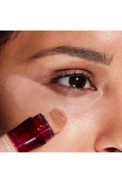 Maybelline- Instant Age Rewind Eraser Dark Circles Treatment Concealer Ivory 00 - The Beauty League Pakistan