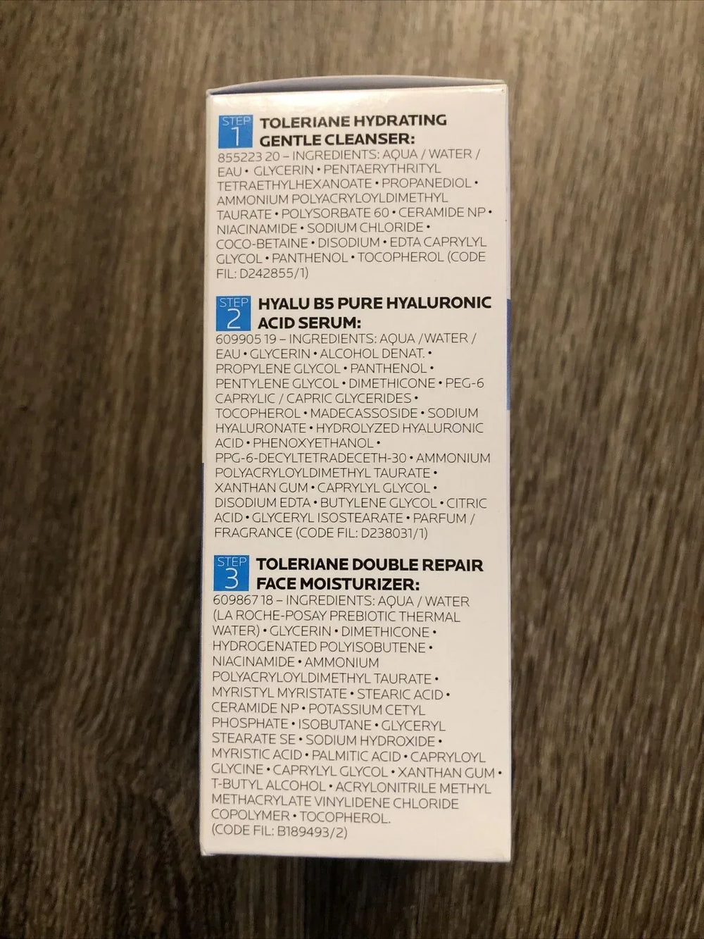 LA ROCHE POSAY- DERMATOLOGIST-RECOMMENDED SKINCARE ROUTINE 4 PIECE SET - The Beauty League Pakistan