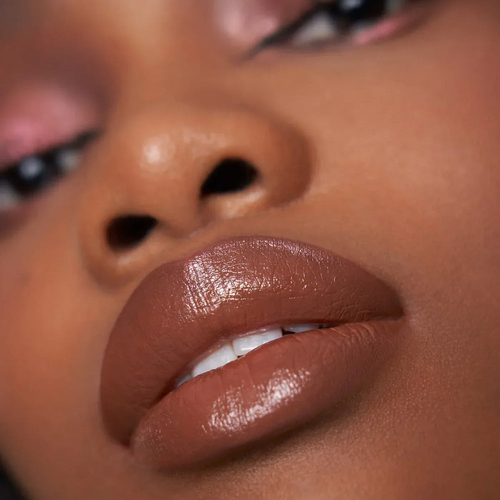 HUDA BEAUTY Power Bullet Cream Glow Hydrating Lipstick - Boss Chick - The Beauty League Pakistan
